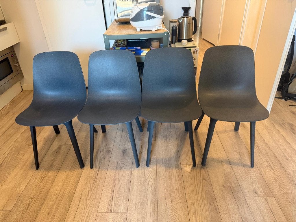 4 IKEA Odger eetkamerstoelen- Zo goed als nieuw, Huis en Inrichting, Stoelen, Ophalen, Kunststof, Blauw, Zo goed als nieuw