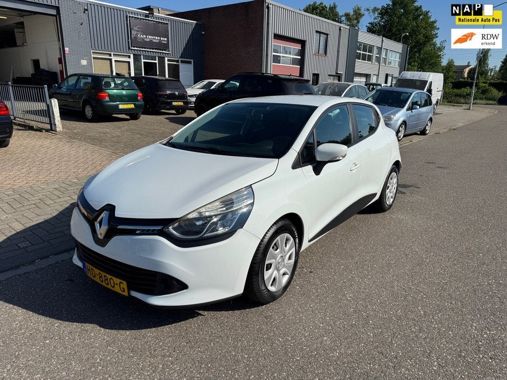 Renault Clio 0.9 TCe 5-DRS 2015 Wit | NAP | CAMERA, Auto's, Voorwielaandrijving, 898 cc, Wit, Origineel Nederlands