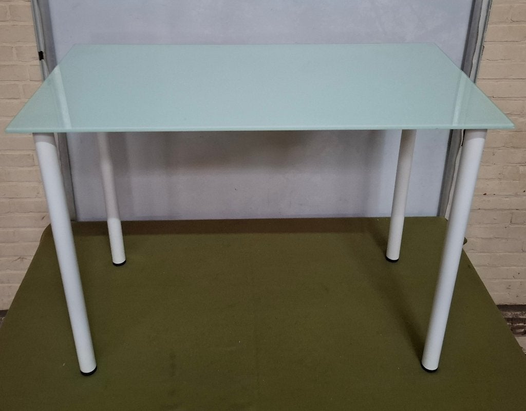 Ikea Vika Glasholm tafel - bureau, Huis en Inrichting, Bureaus, Ophalen, Overige typen, Gebruikt, Scandinavisch