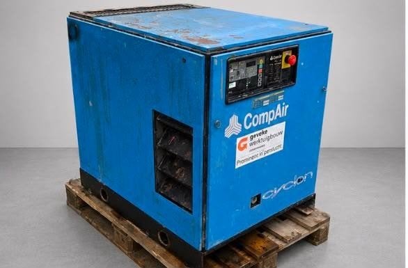 1700 L/min Compair schroefcompressor, Ophalen of Verzenden, Geluidgedempt, Gebruikt, 800 liter/min of meer