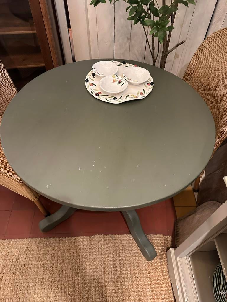 Mooie eet tafel rond in groen landelijke stijl IL Fienile, Ophalen, Gebruikt, IL Fienile, 100 tot 150 cm