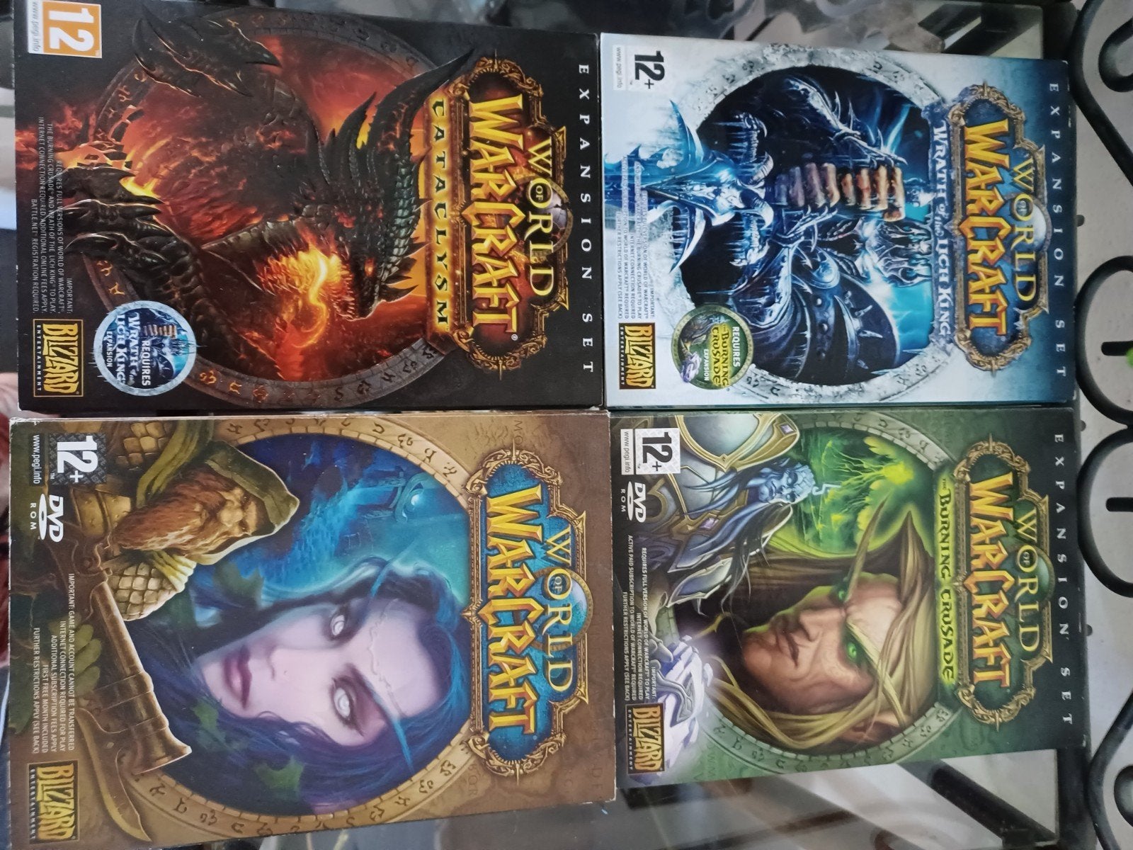 World of warcraft 4 stuks met doos, Ophalen of Verzenden, Zo goed als nieuw
