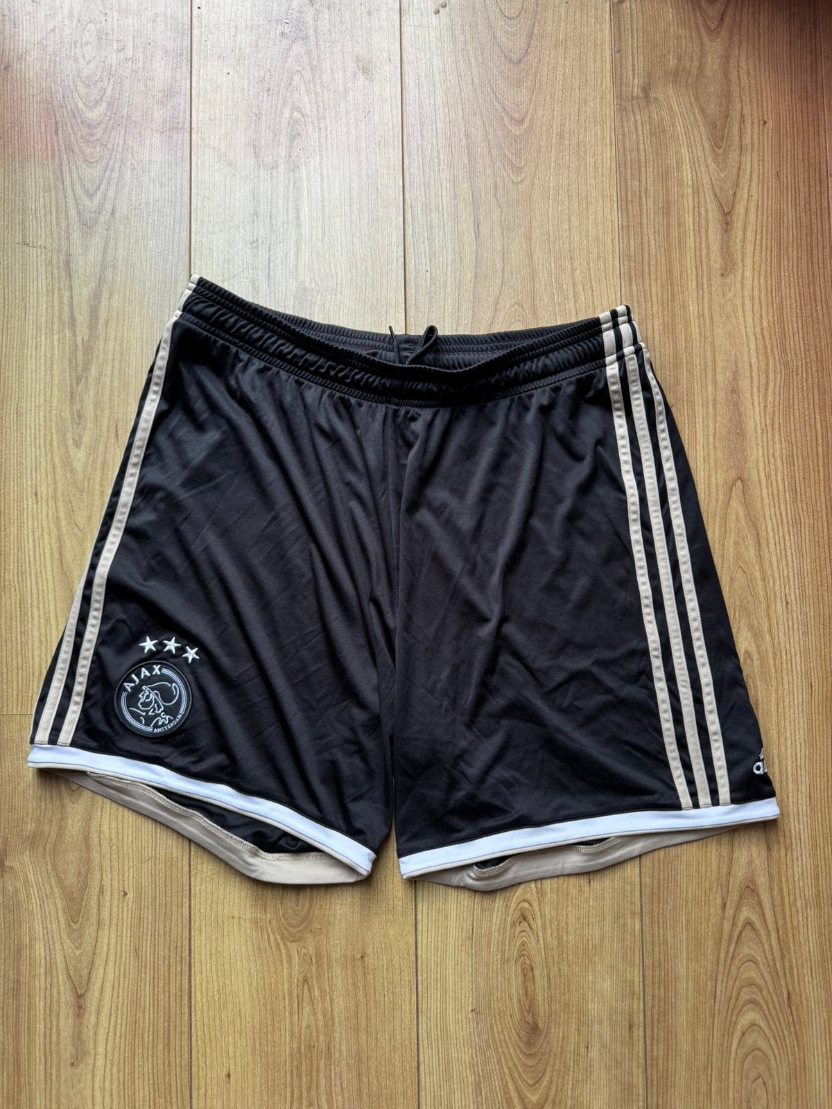 Voetbalshorts voetbalbroekje Ajax Amsterdam, Ophalen of Verzenden, Zo goed als nieuw, Voetbal