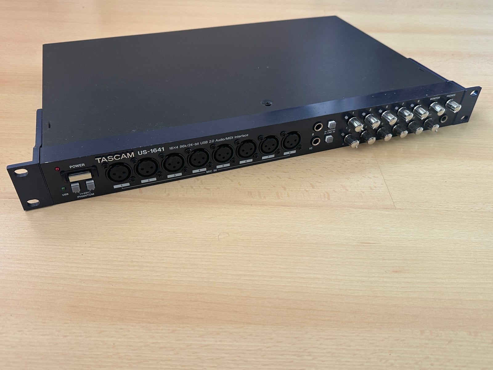 Tascam US-1641 USB Audio/MIDI Interface, Ophalen of Verzenden, Gebruikt, 10 tot 20 kanalen, Microfooningang