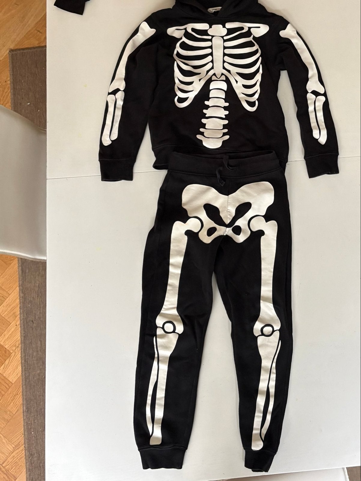 H&M Skelettenpak Halloween - Hoodie en Broek, Ophalen, Gebruikt