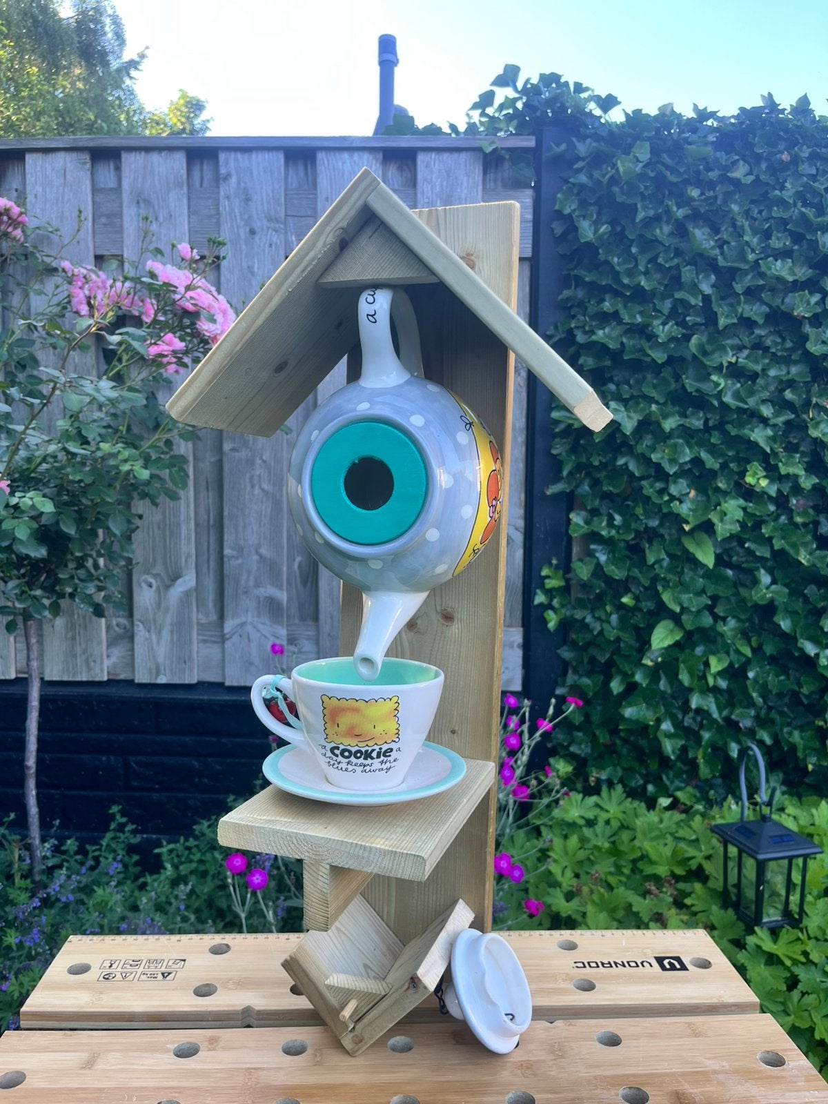 Te koop: theepot vogelvoederhuis van “Blond Amsterdam”, Ophalen of Verzenden, Nieuw