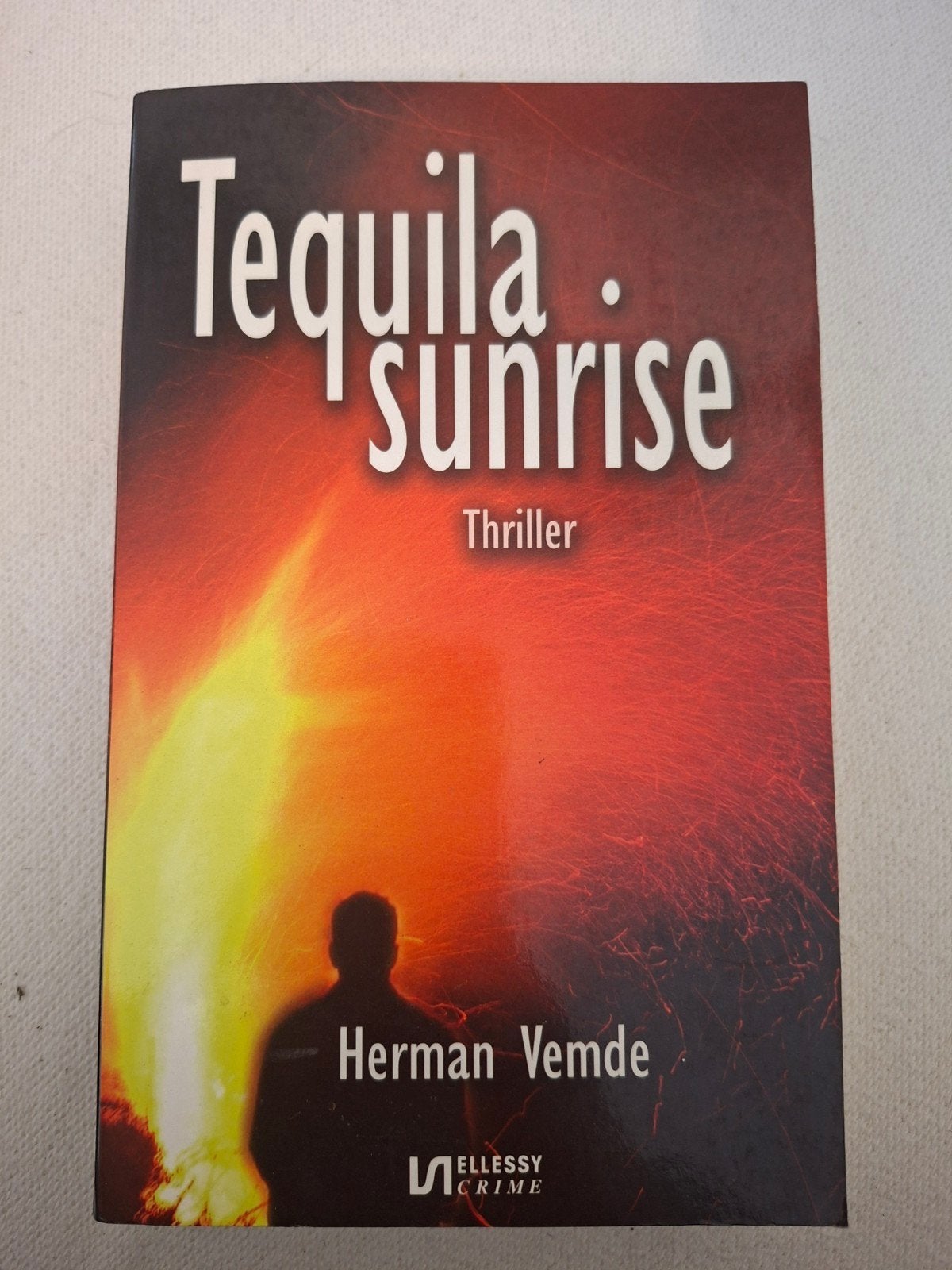 Tequila Sunrise - Herman Vemden - Thriller, Ophalen of Verzenden, Gelezen, Herman Vemden, Nederland
