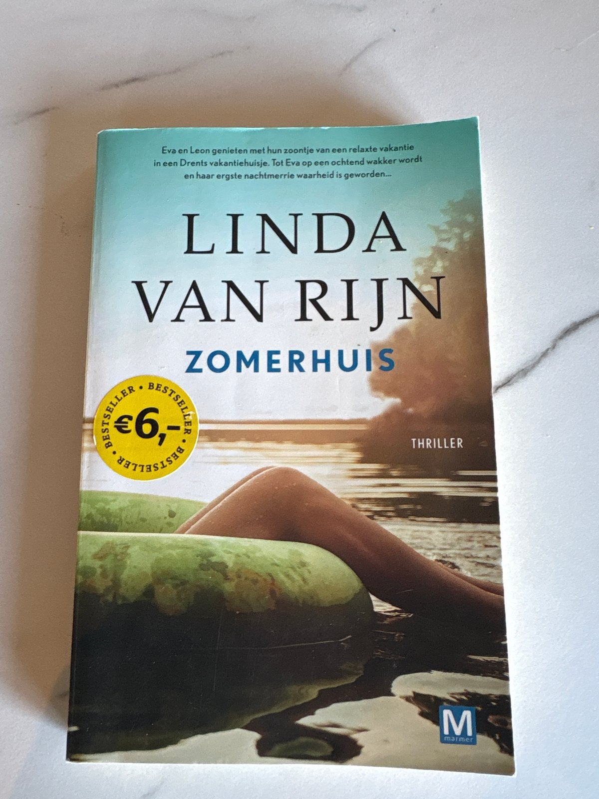 Linda van Rijn - Zomerhuis (Thriller), Boeken, Ophalen of Verzenden, Gelezen, Nederland