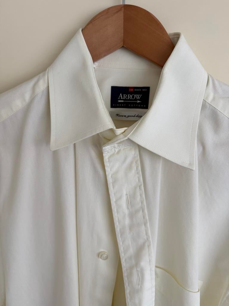 Crèmekleurig Arrow overhemd - Klassiek en tijdloos, Ophalen of Verzenden, Zo goed als nieuw, Beige, Halswijdte 39/40 (M)