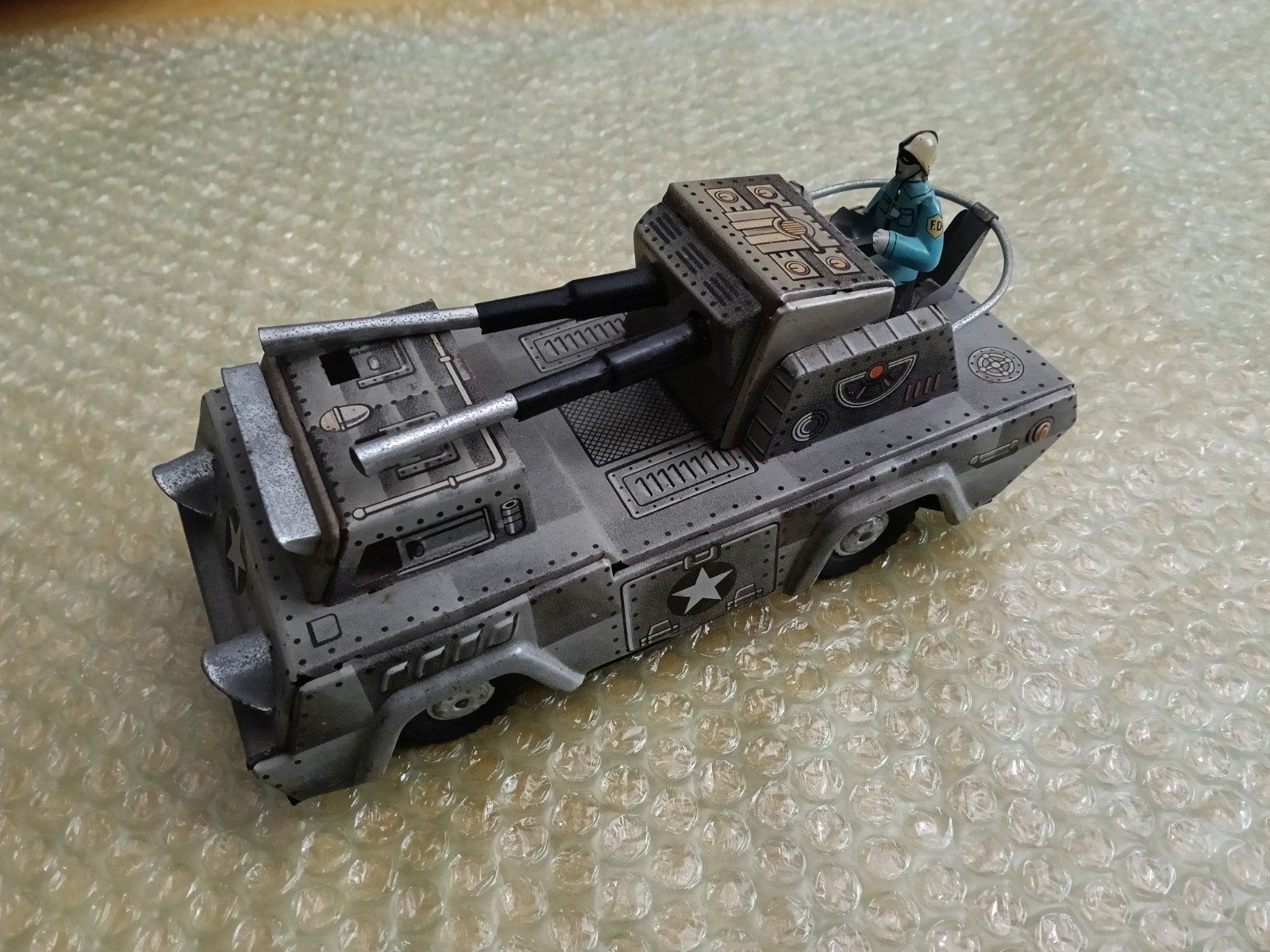 Vintage blikken tank met soldaat - Speelgoed, Ophalen of Verzenden