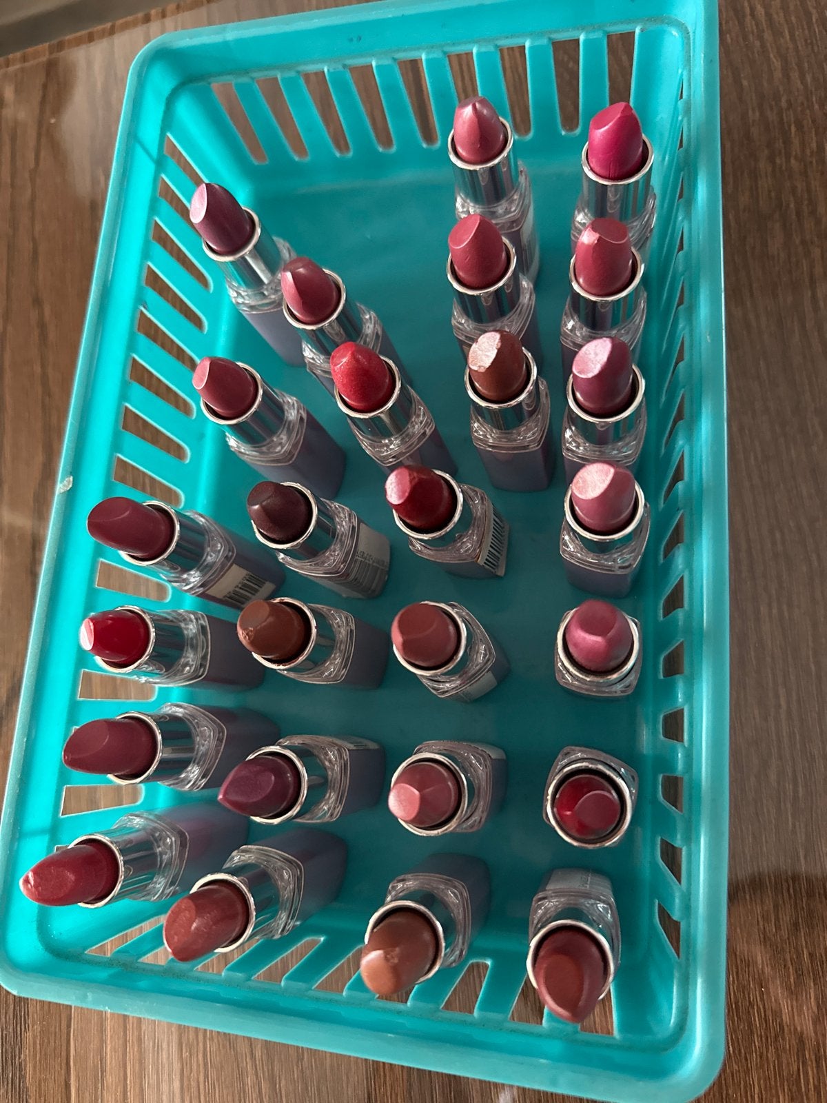 MAYBELLINE Water Shine Lippenstift - Diverse Kleuren, Nieuw, Ophalen of Verzenden, Make-up, Overige kleuren