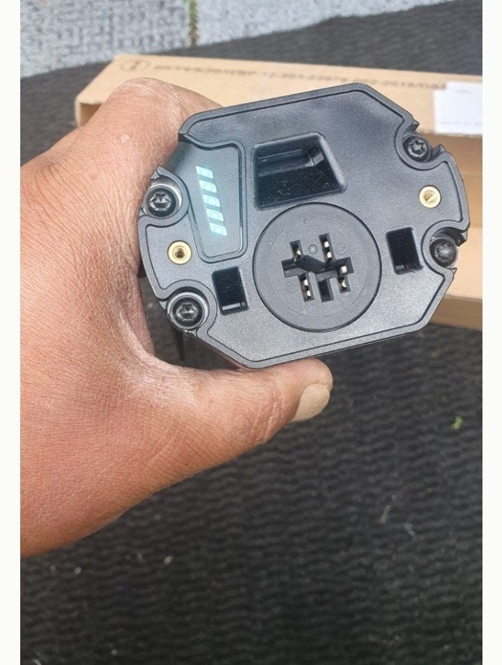 Bosch accu ries muller/canway 'cube.....