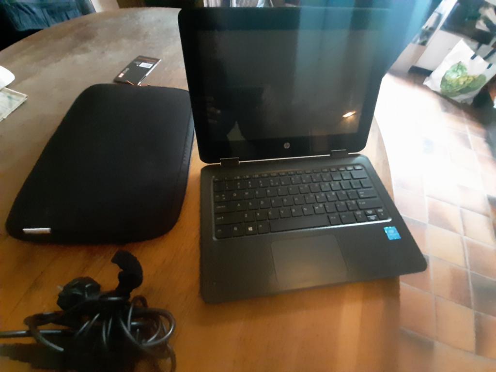 Laptop HP 7265 NGW / tutschscreen( kort gebruikt ), Ophalen of Verzenden, 15 inch