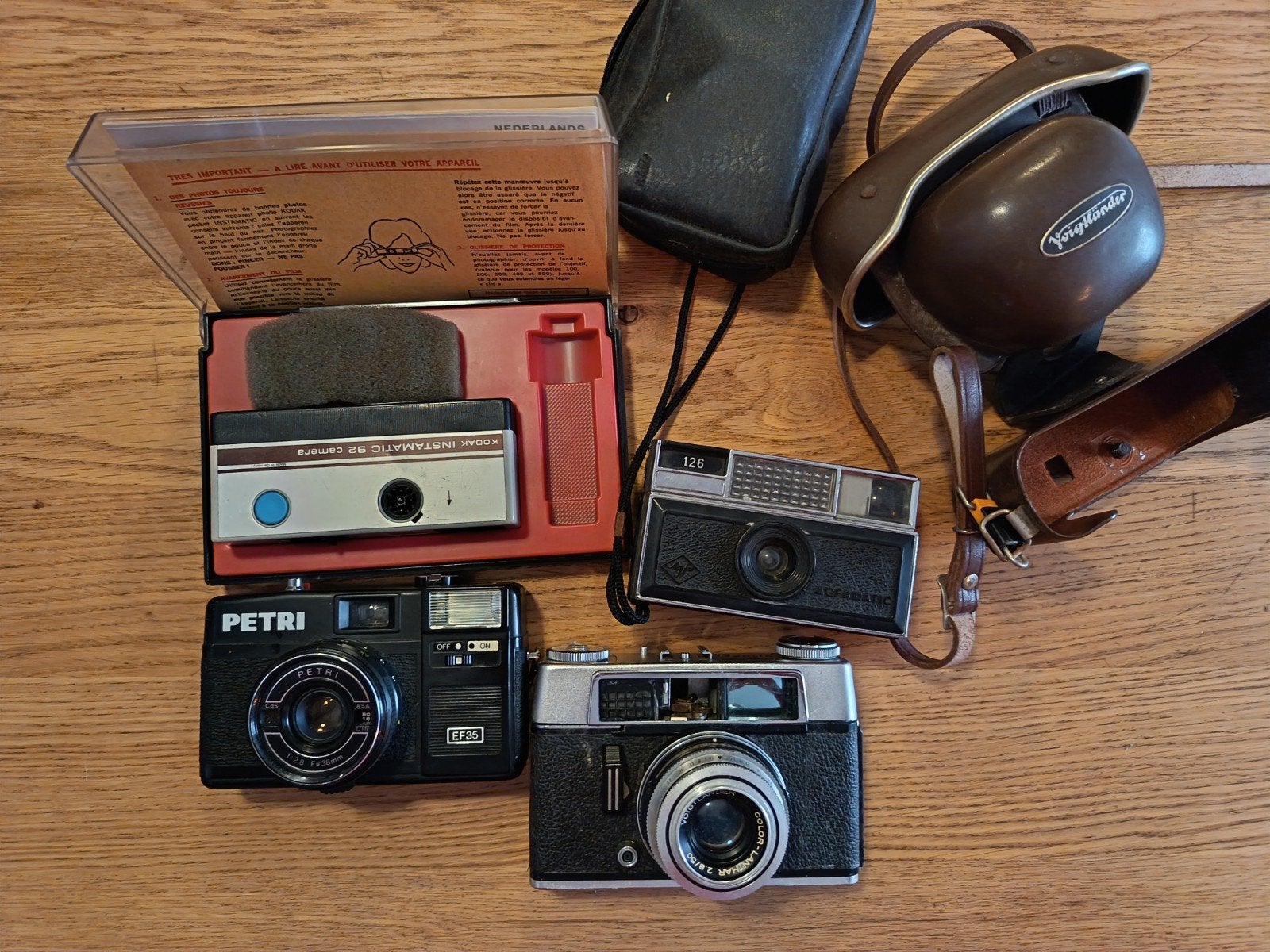 Vintage camera collectie: Kodak, Agfa, Petri, Voigtländer, Ophalen of Verzenden, Gebruikt, Compact, Overige Merken
