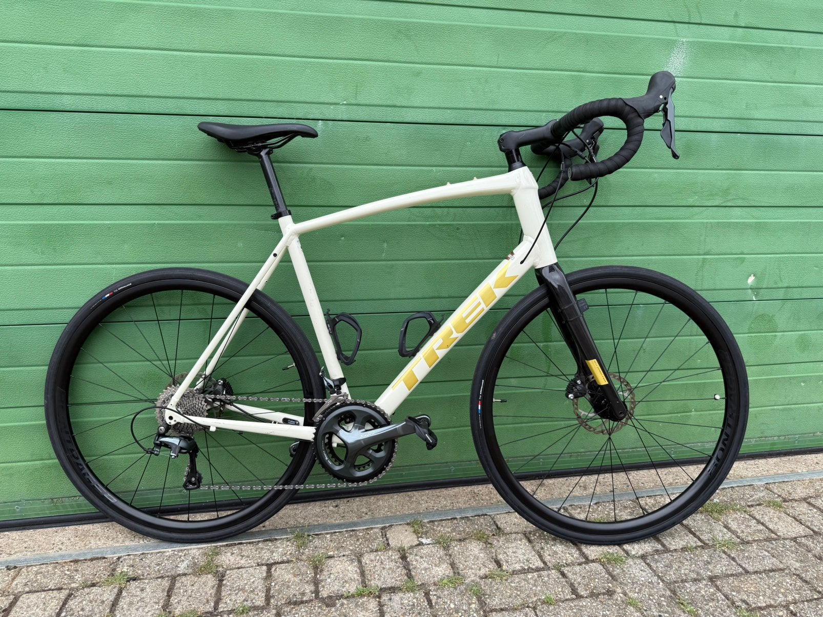 Trek Domane AL 4 60cm, Fietsen en Brommers, Fietsen | Racefietsen, 28 inch, Gebruikt, Aluminium, 15 tot 20 versnellingen