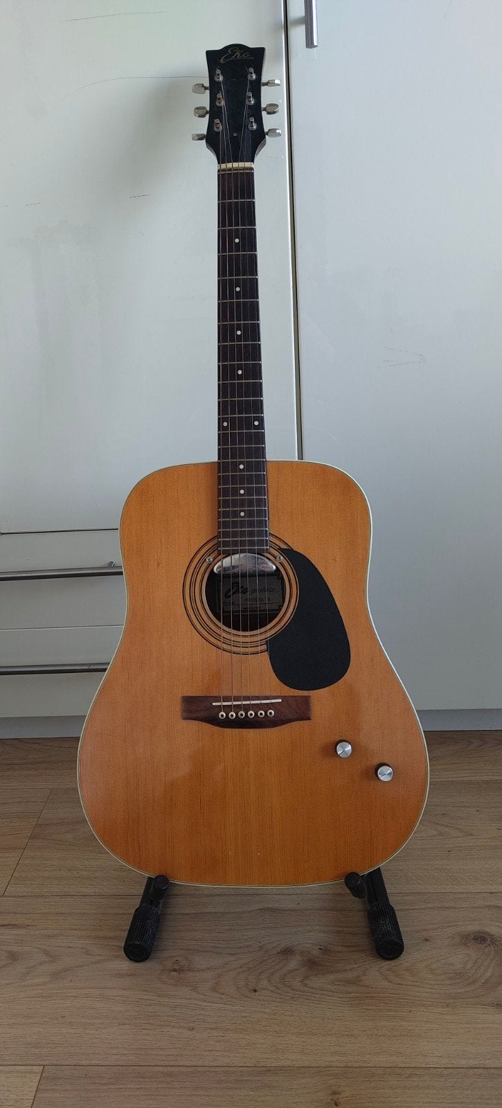 Eko AW/ELECTRA akoestische gitaar met koffer, Ophalen, Gebruikt, Western- of Steelstringgitaar, Met (piezo-)element