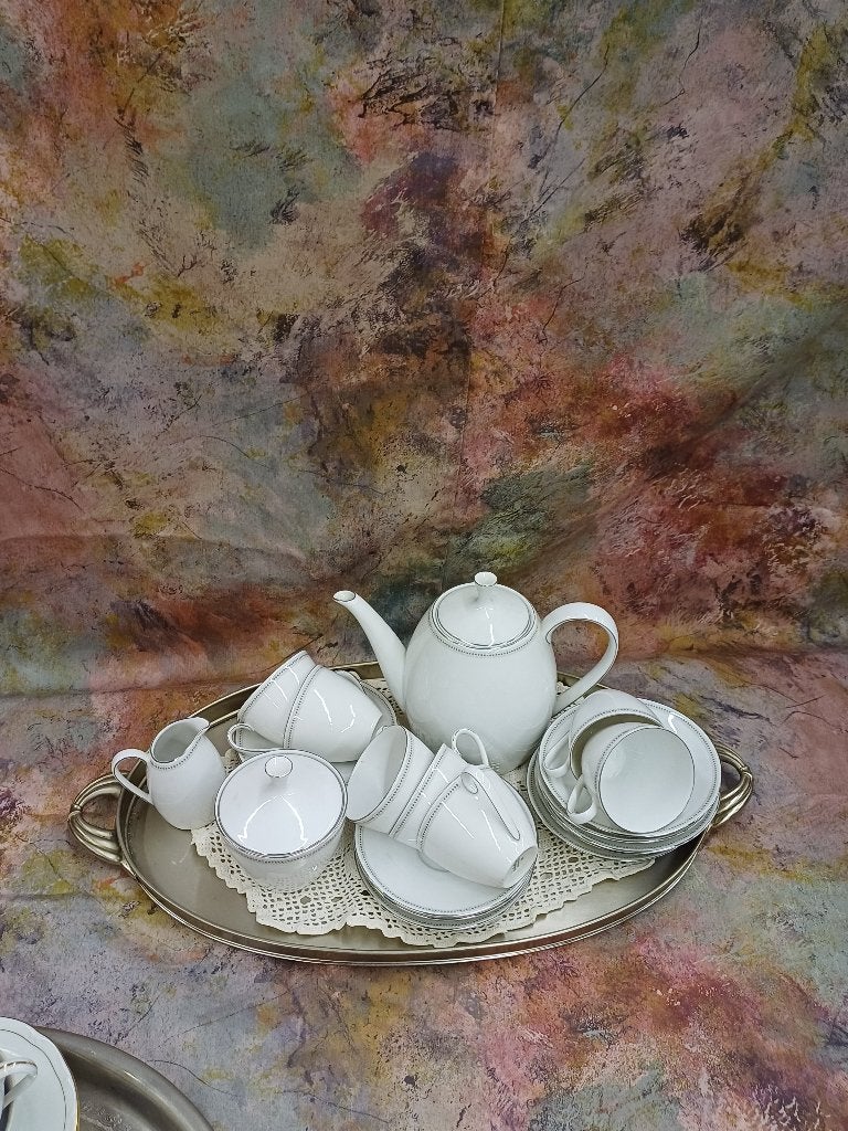 oud theeservies, Huis en Inrichting, Ophalen of Verzenden, Aardewerk, Overige stijlen, Bord(en)