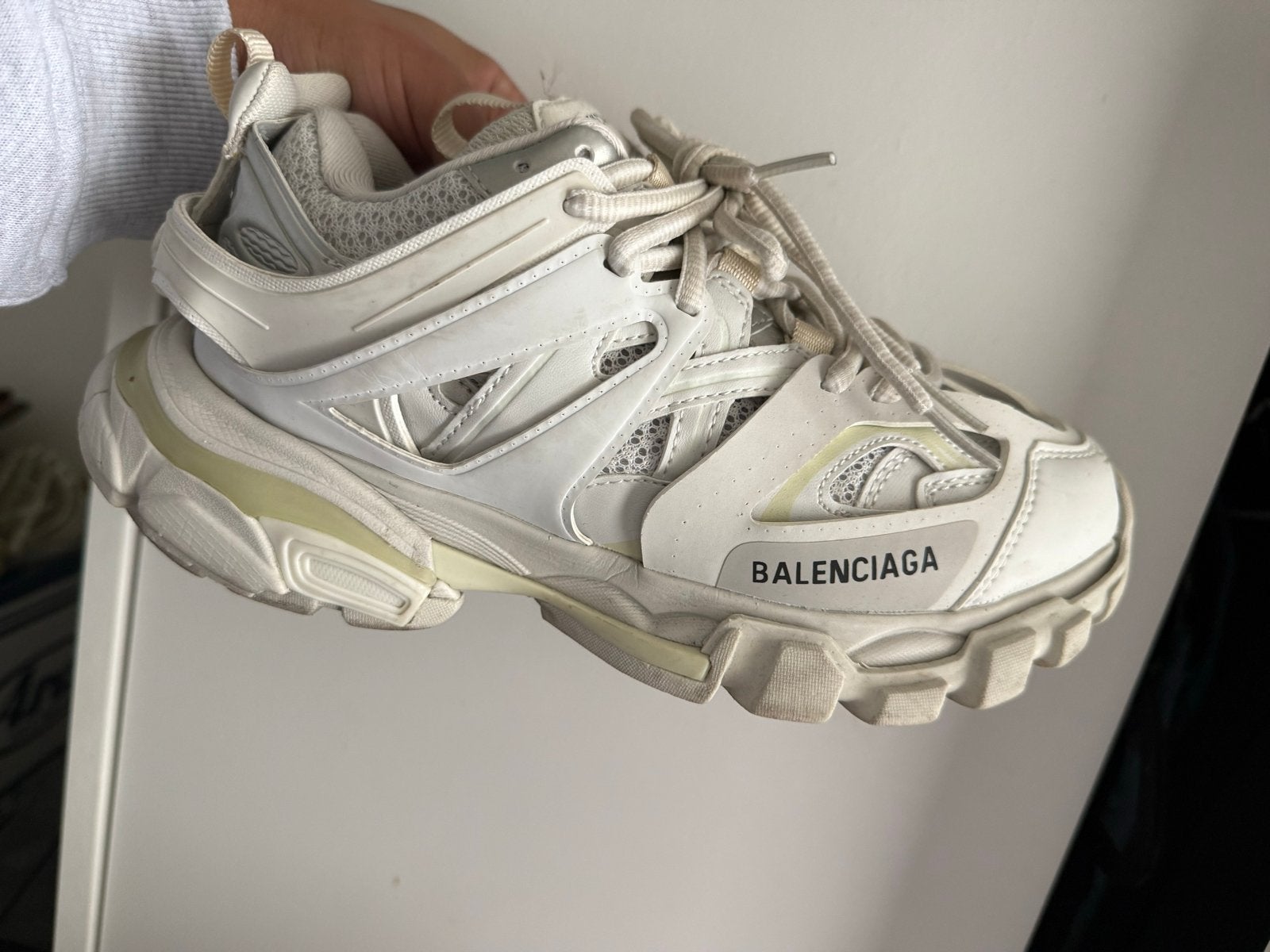 Balenciaga Track Sneakers - Wit maat 37, Ophalen of Verzenden, Gedragen, Wit, Sneakers of Gympen