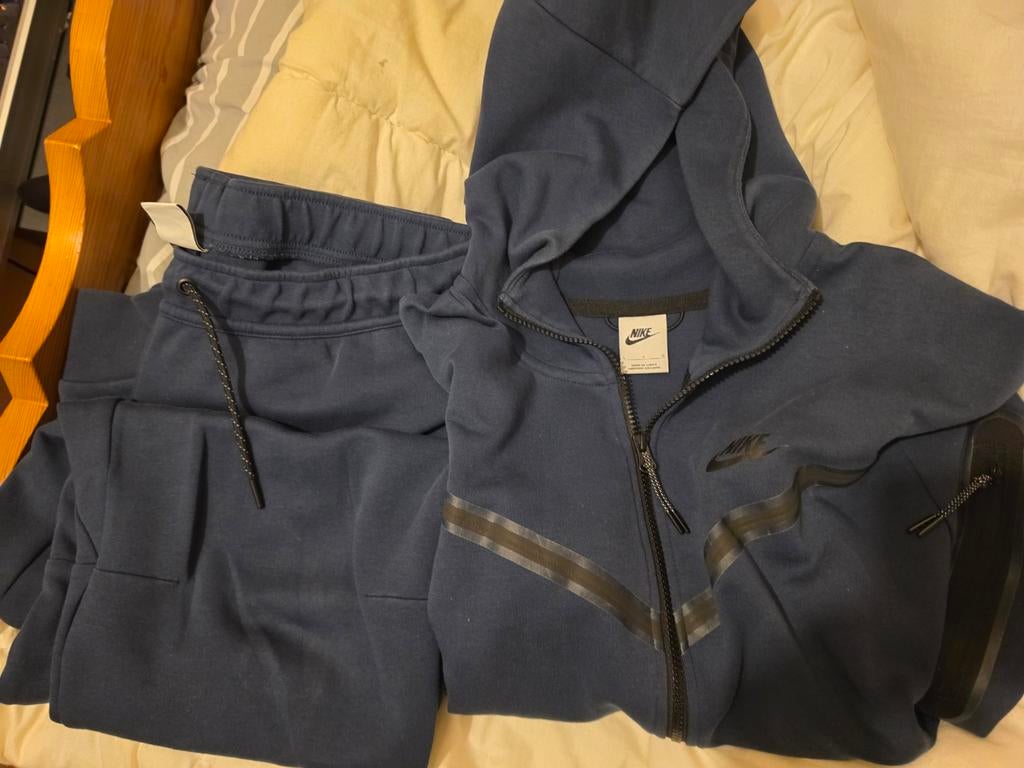 Nike Tech fleece Maat L, Maat 52/54 (L), Blauw, Nike, Nieuw