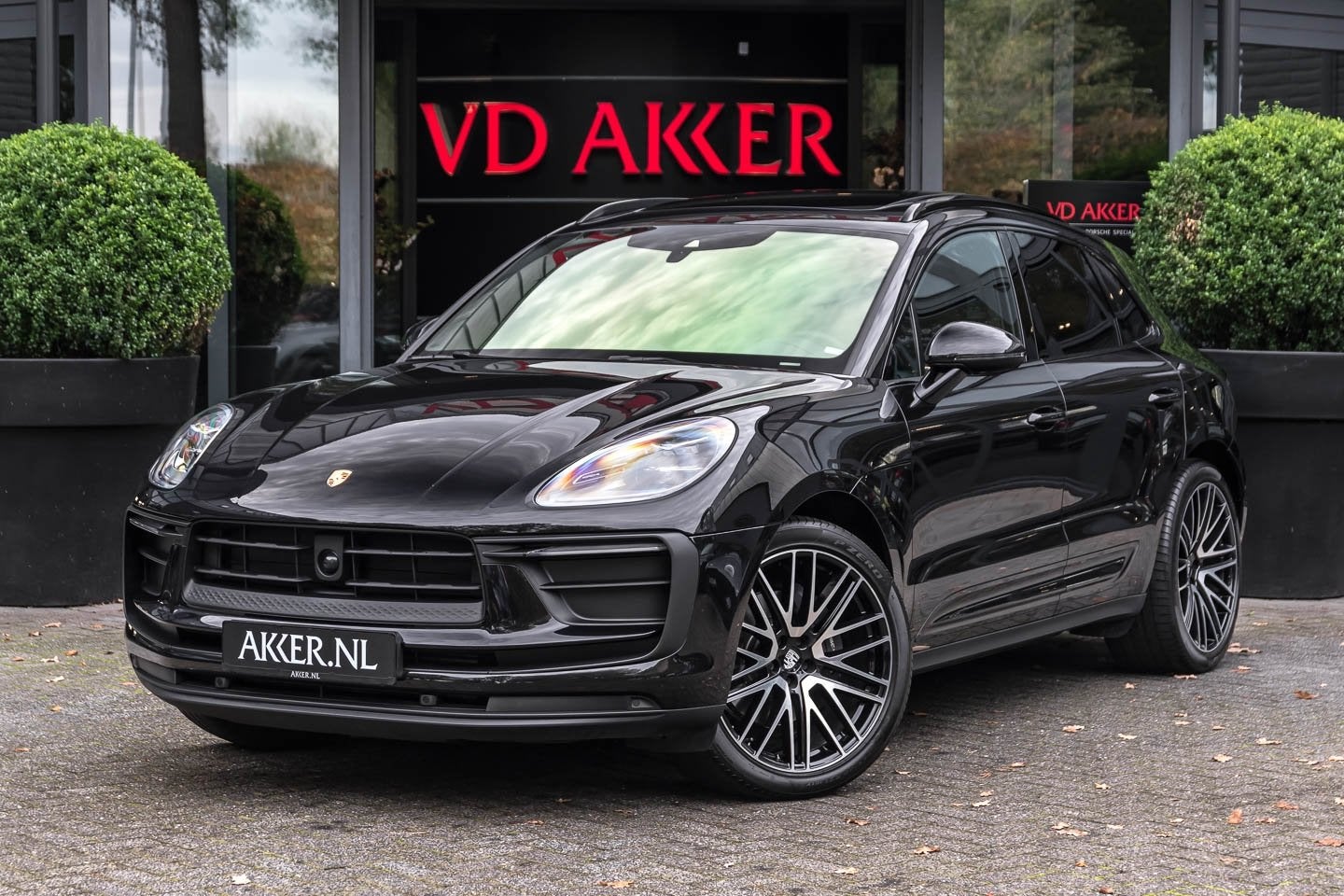 Porsche Macan 2.0 | Luchtvering | Pano.dak | 21 Inch | Sport, Auto's, Automaat, Gebruikt, Zwart, 4 cilinders