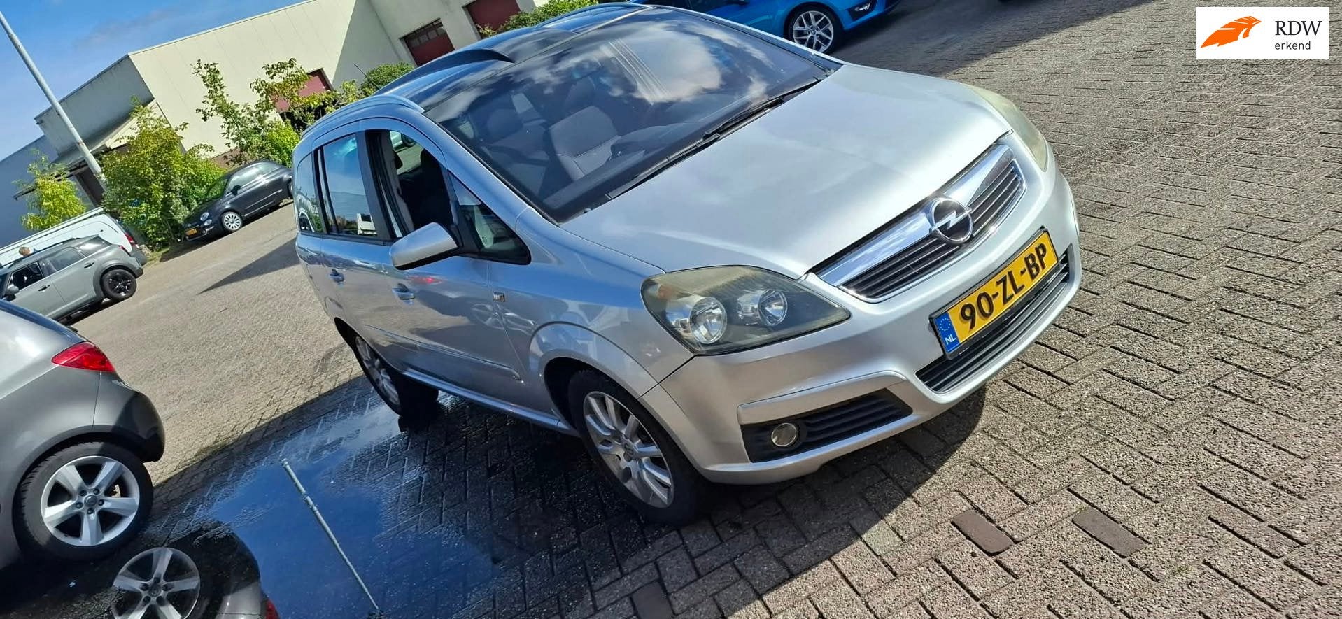Opel Zafira 2.2 Temptation apk 03-03-2027/export/Lees advert, Auto's, Voorwielaandrijving, Verwarmde buitenspiegels, Stof, Gebruikt