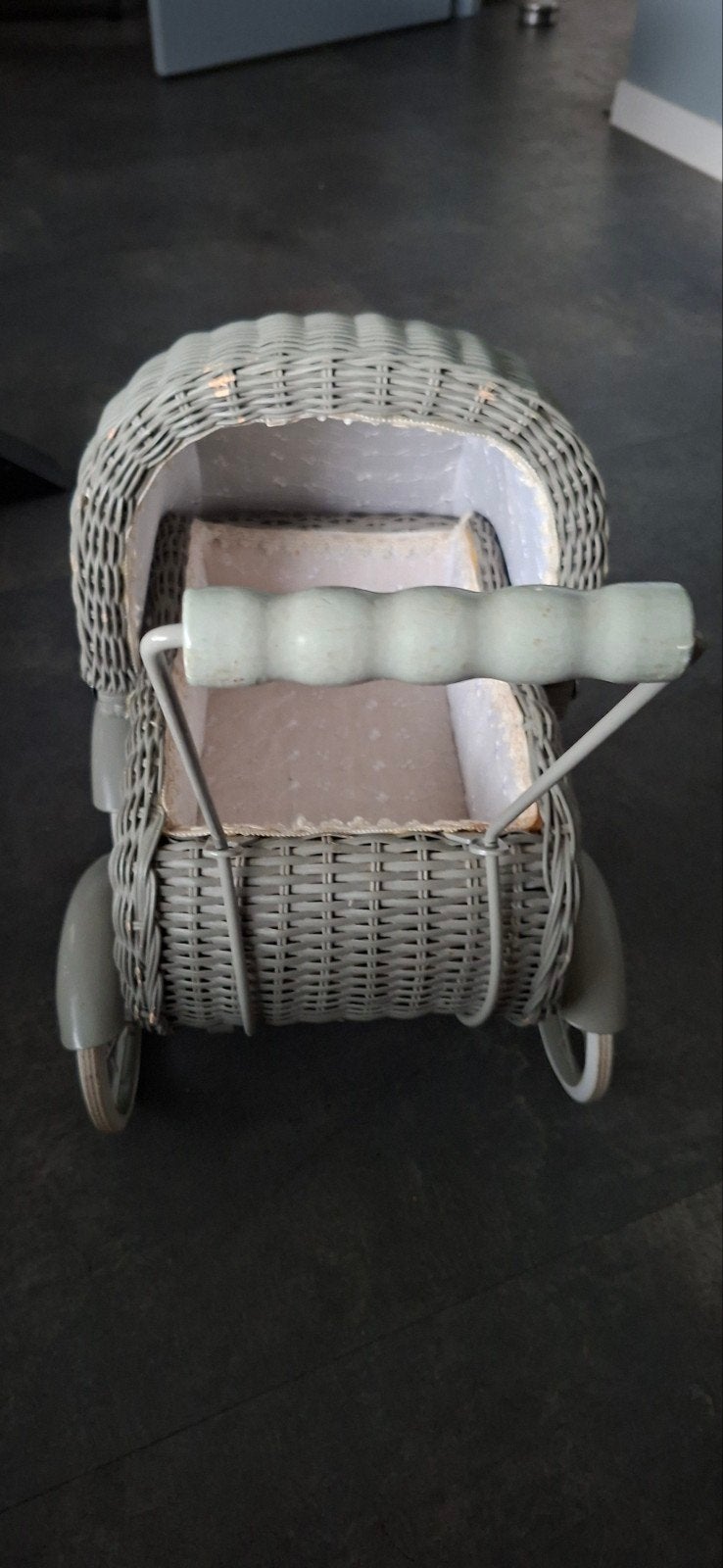 Vintage rieten poppenwagen - grijs, Ophalen, Gebruikt, Overige typen