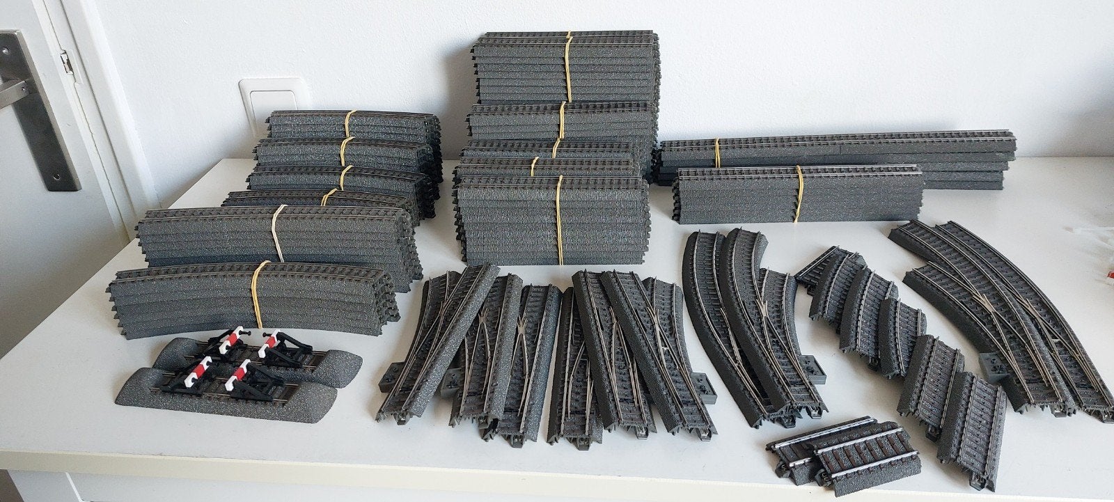 Märklin C Rails Nodig ???, Hobby en Vrije tijd, Wisselstroom, Rails, Ophalen of Verzenden, Zo goed als nieuw