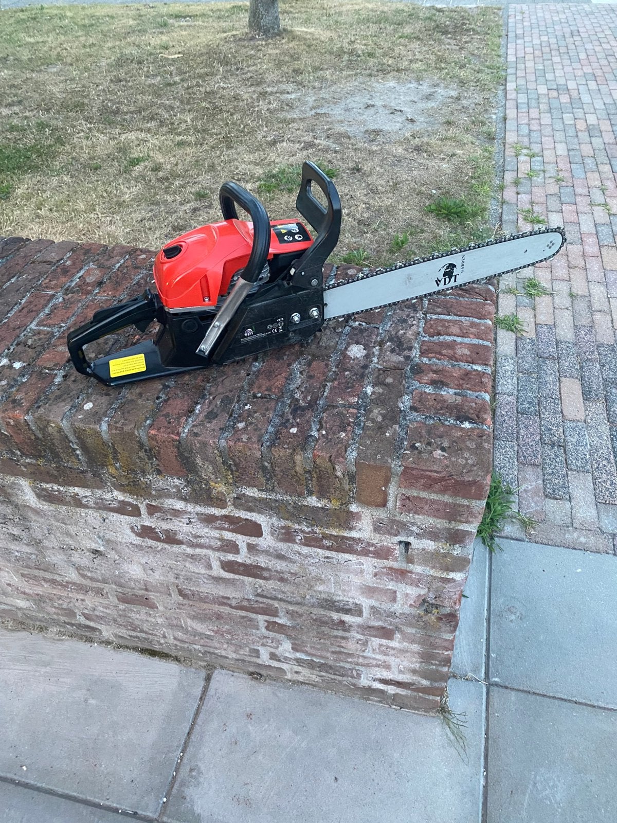 Kettingzaag, Ophalen, Zo goed als nieuw