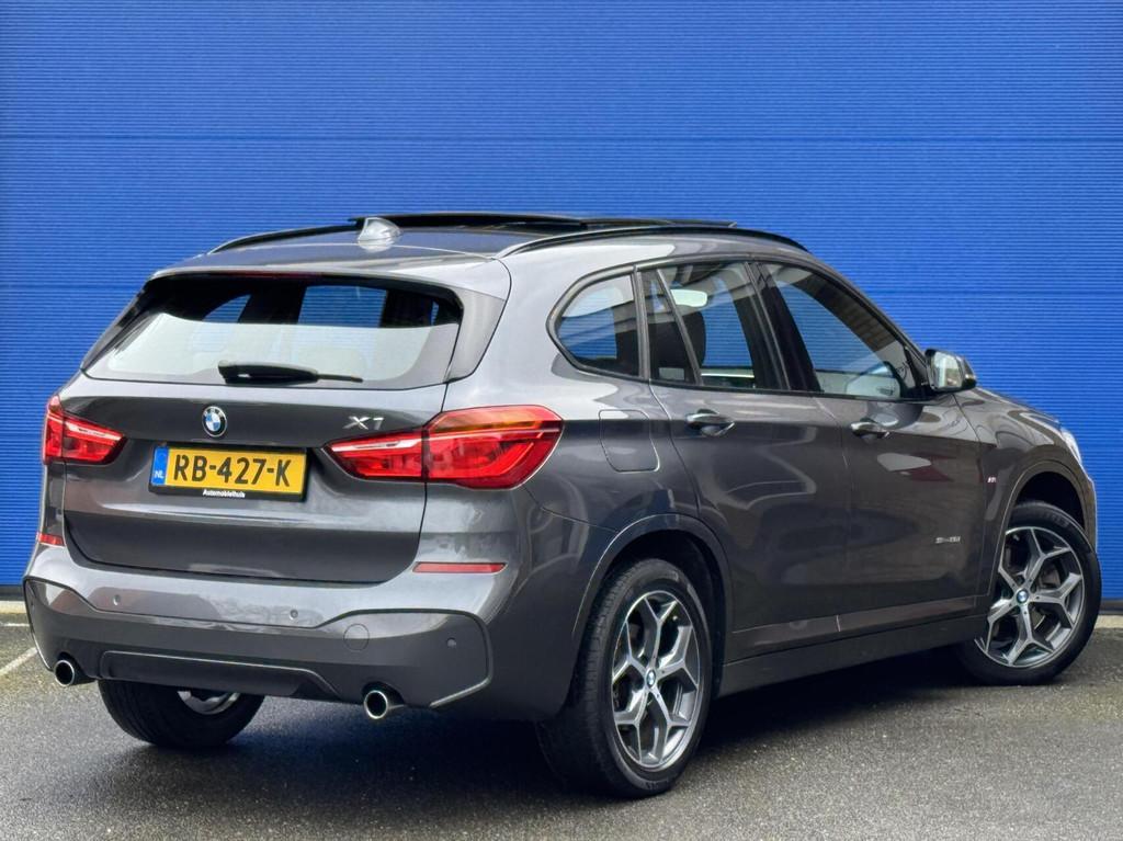 BMW X1 sDrive20i| M-Sport | Panoramadak | Stoelverwarming, Auto's, 1998 cc, Leder, Bedrijf, SUV of Terreinwagen