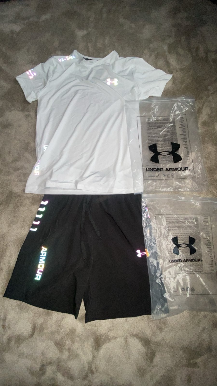 Under Armour Zomersetje - Nieuw en Mooi, Fitness, Meerkleurig, Nieuw, Overige maten