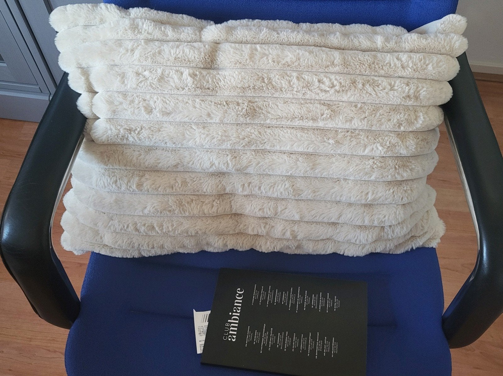 Elektrisch verwarmd kussen beige, Ophalen, Zo goed als nieuw, Beige, Rechthoekig