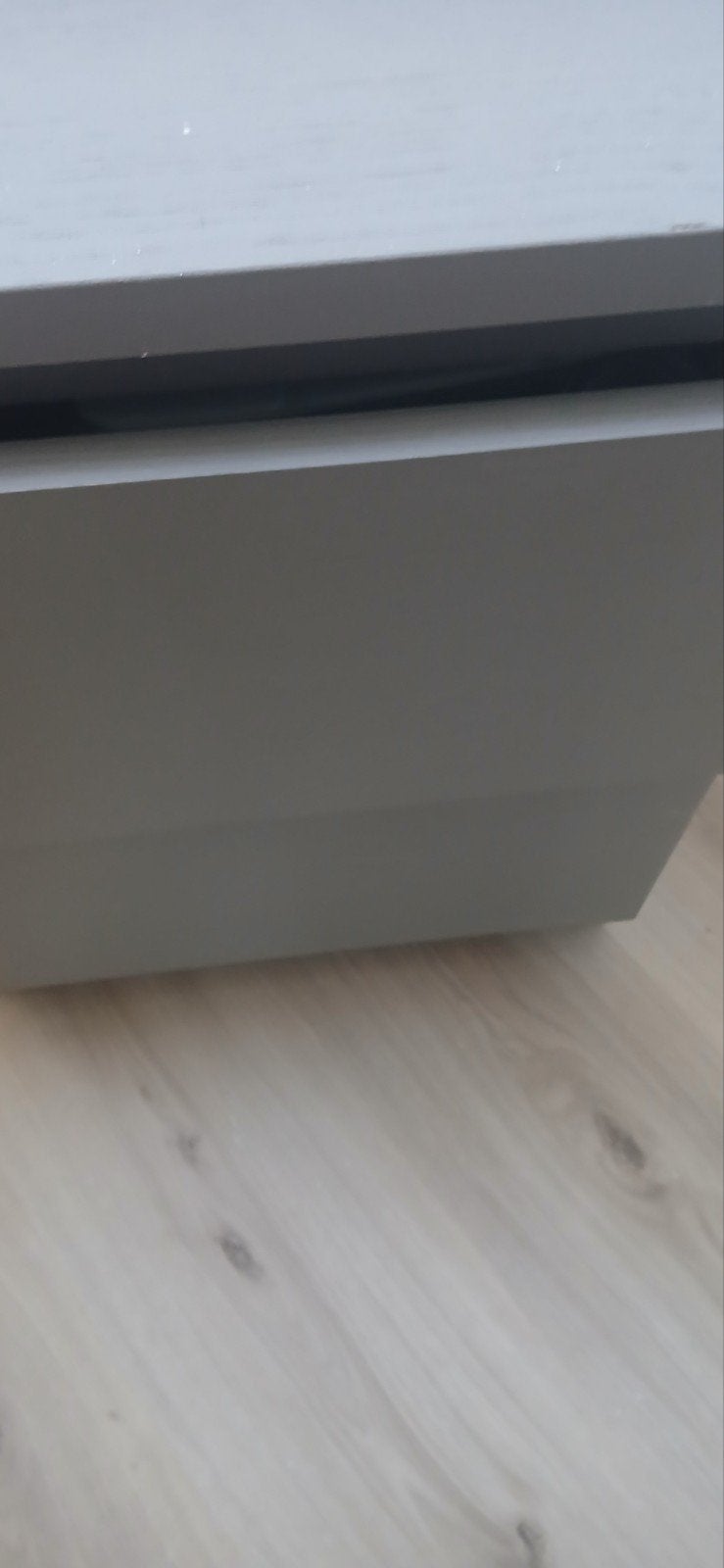 Ikea Malm nachtkastje met 2 lades - Grijs, Zo goed als nieuw, 45 tot 65 cm, Hout, 55 tot 70 cm