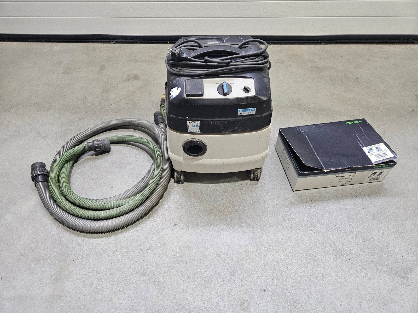Festo SR 151 E-AS met dikke en dunne slang en zakken, Ophalen, Gebruikt, Overige typen