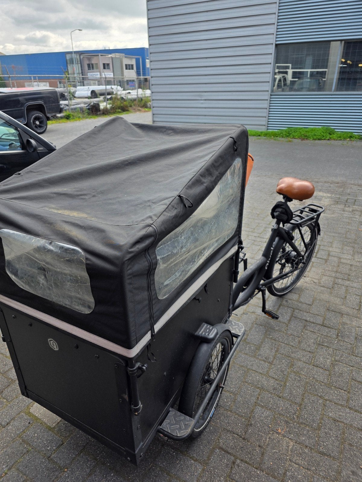 Qivelo elektrische bakfiets, incl. babyzitje en hui, 4 kinderen of meer, Gebruikt, Huif, Schijfrem
