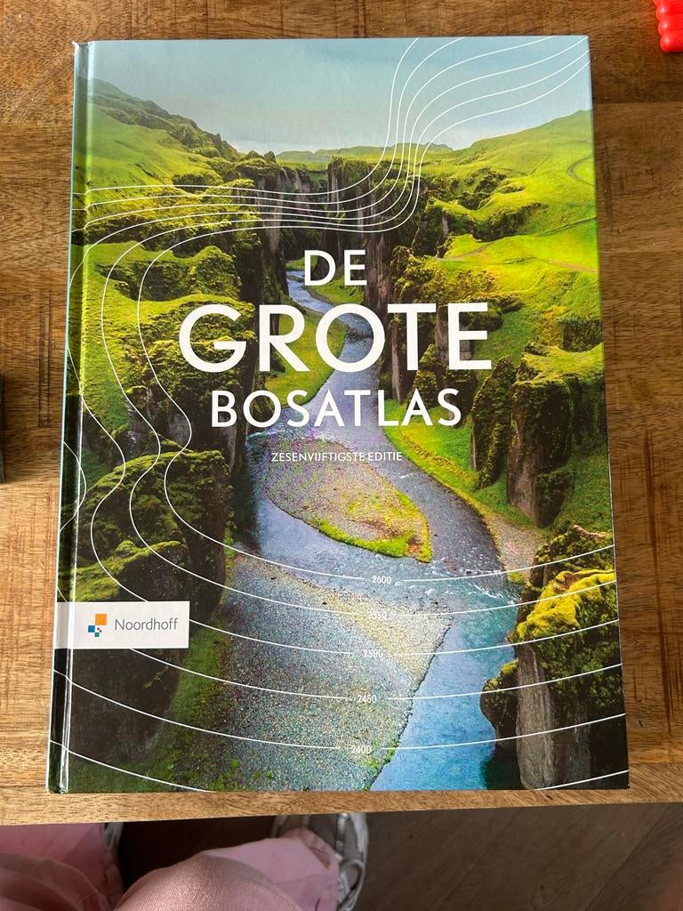 De Grote Bosatlas 56e editie, Boeken, Atlassen en Landkaarten, Bosatlas, 2000 tot heden, Ophalen of Verzenden, Zo goed als nieuw
