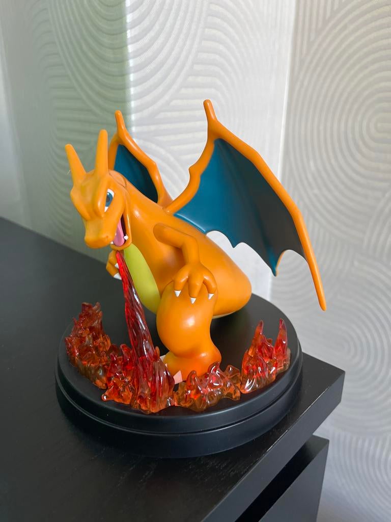 Pokémon Charizard Vuurspuwende Figuur, Ophalen of Verzenden, Nieuw