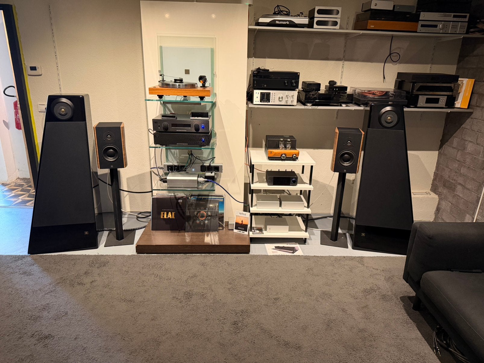 JBL 250ti Classic