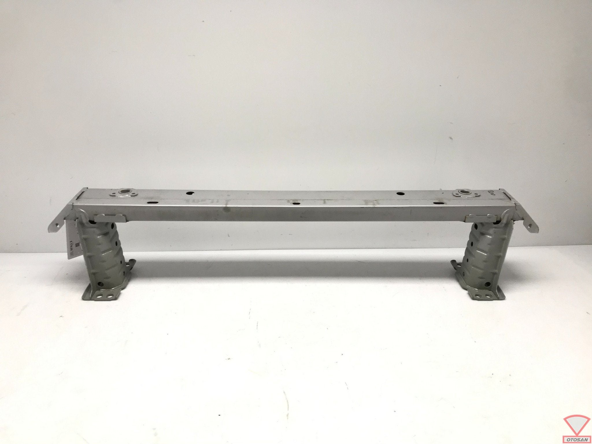 Toyota Avensis T27 Bumperbalk Voor Origineel! 5202105051, Info@toyota.co.jp, Gebruikt, Voor, Toyota Motor Corporation