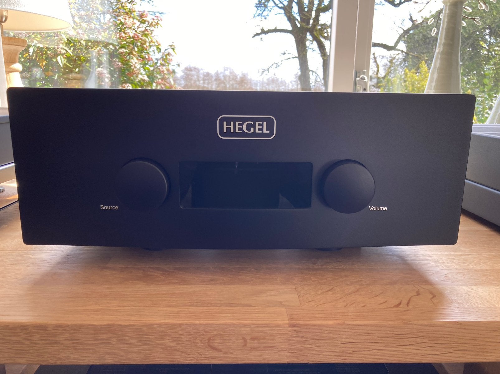 Hegel H590 in mooie staat, Overige merken, Ophalen of Verzenden, Zo goed als nieuw, 120 watt of meer
