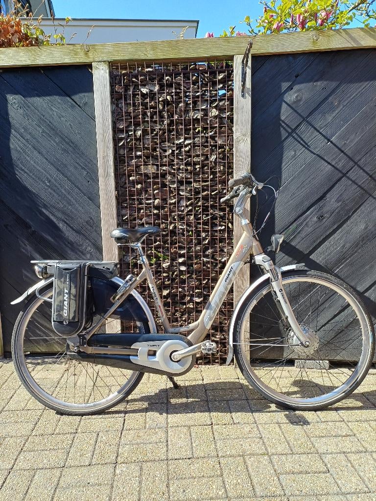Giant E bike dames Twist maat M, 51 tot 55 cm, Ophalen, Gebruikt, Giant