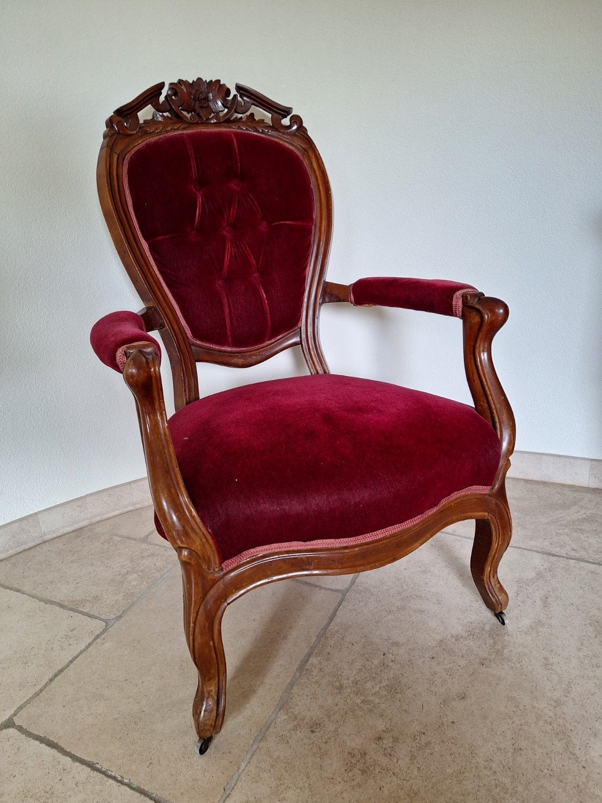 Antieke Louis Philippe Fauteuil Walnoot Bordeau, Ophalen
