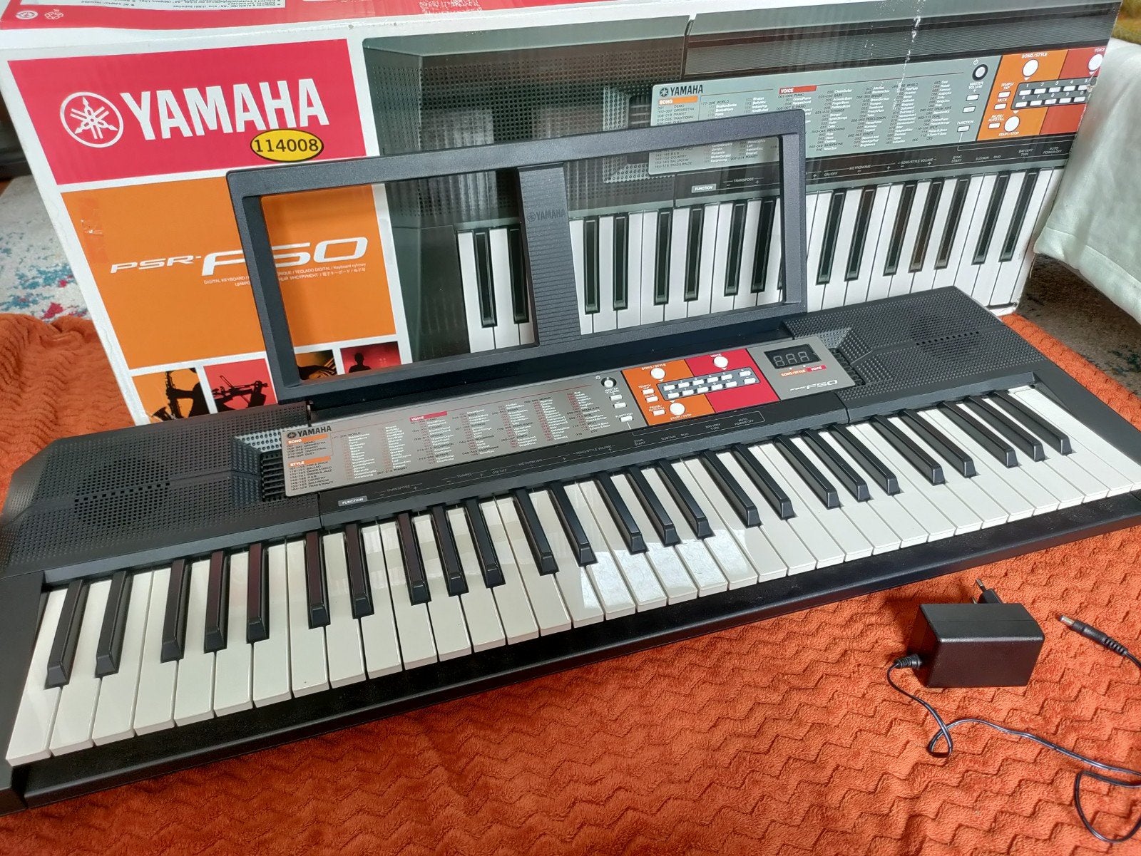 Yamaha keyboard PSR-F50, Ophalen, 61 toetsen, Yamaha