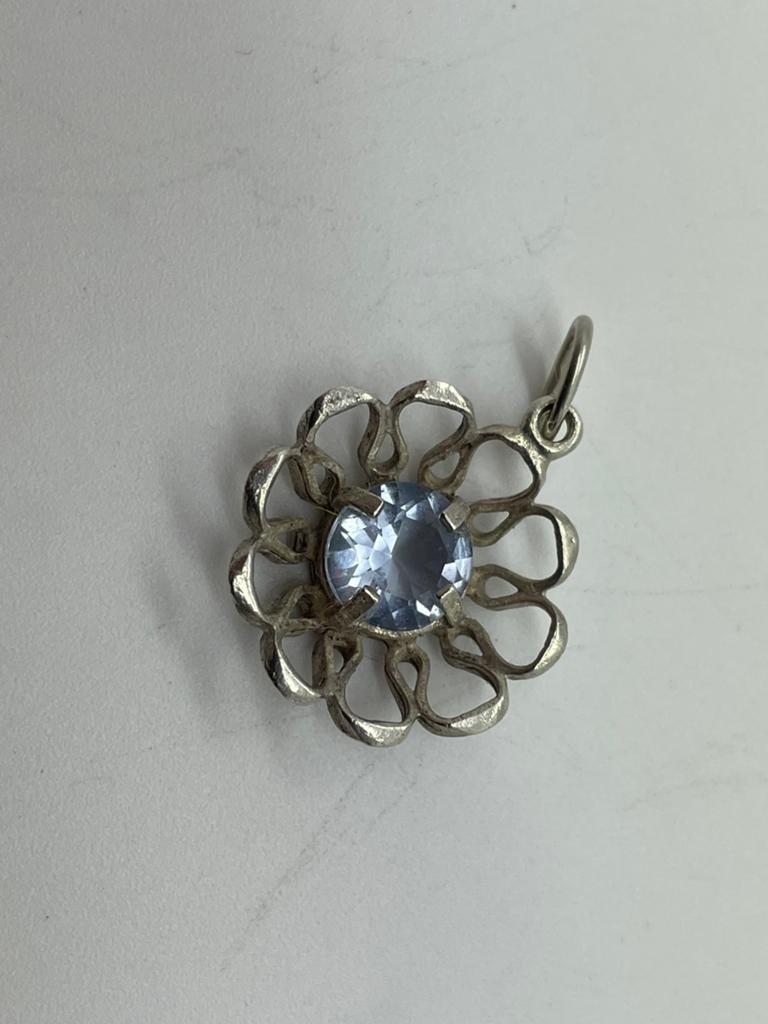 D985 Prachtige zilveren hanger bloemmotief, Sieraden, Tassen en Uiterlijk, Antieke sieraden, Ophalen of Verzenden, Zilver, Hanger