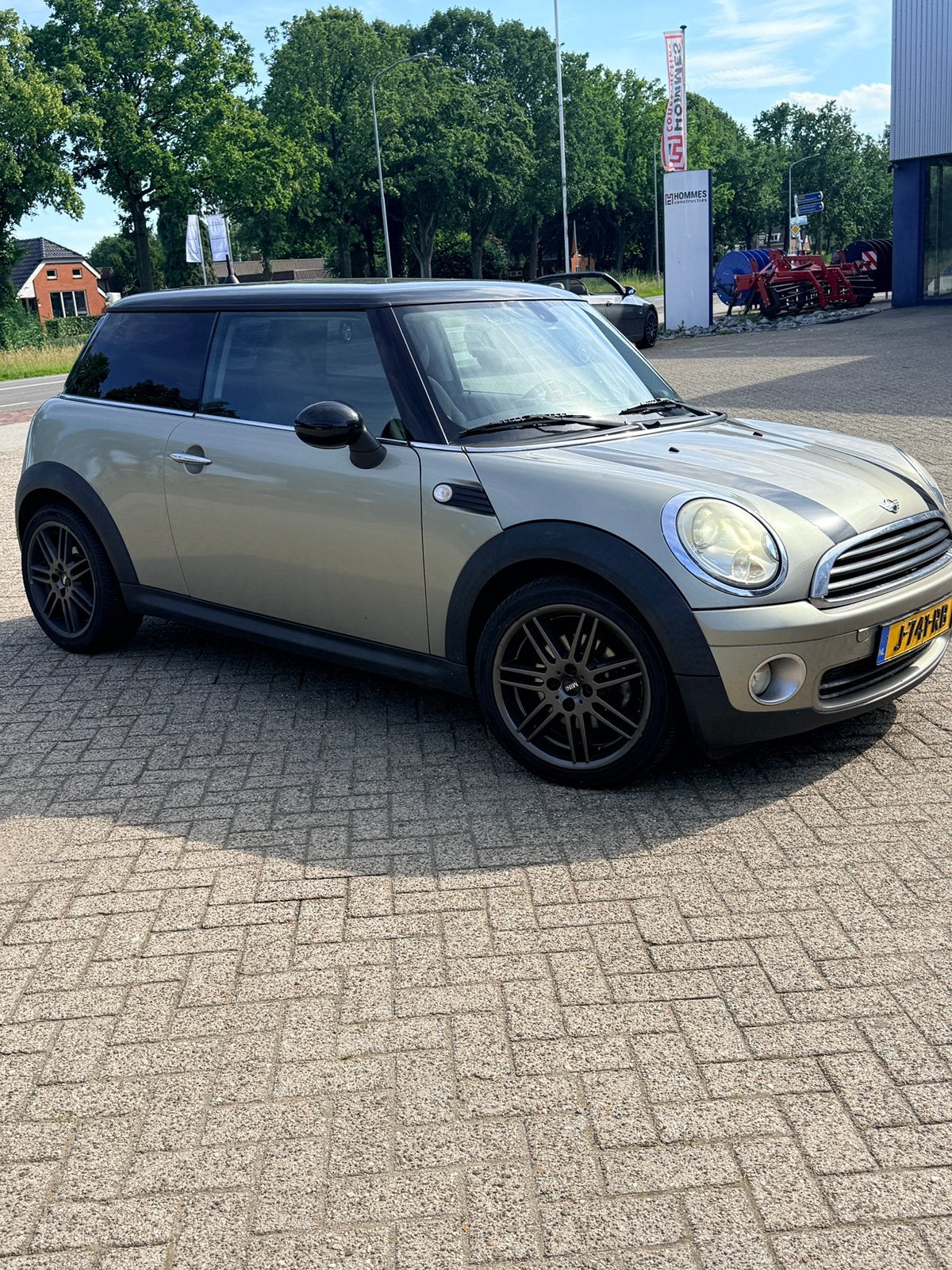 MINI Cooper 1.6  | Stoelverwarming | Panoramadak, Voorwielaandrijving, 750 kg, 4 cilinders, 4 stoelen