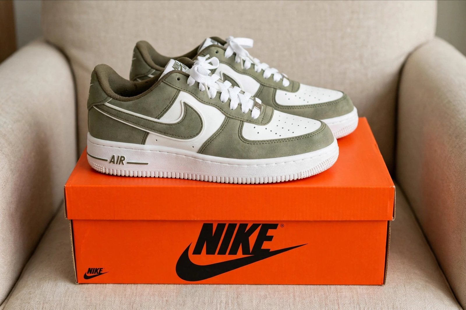 Nike Air Force, Kleding | Dames, Schoenen, Ophalen of Verzenden, Nieuw, Groen, Sneakers of Gympen