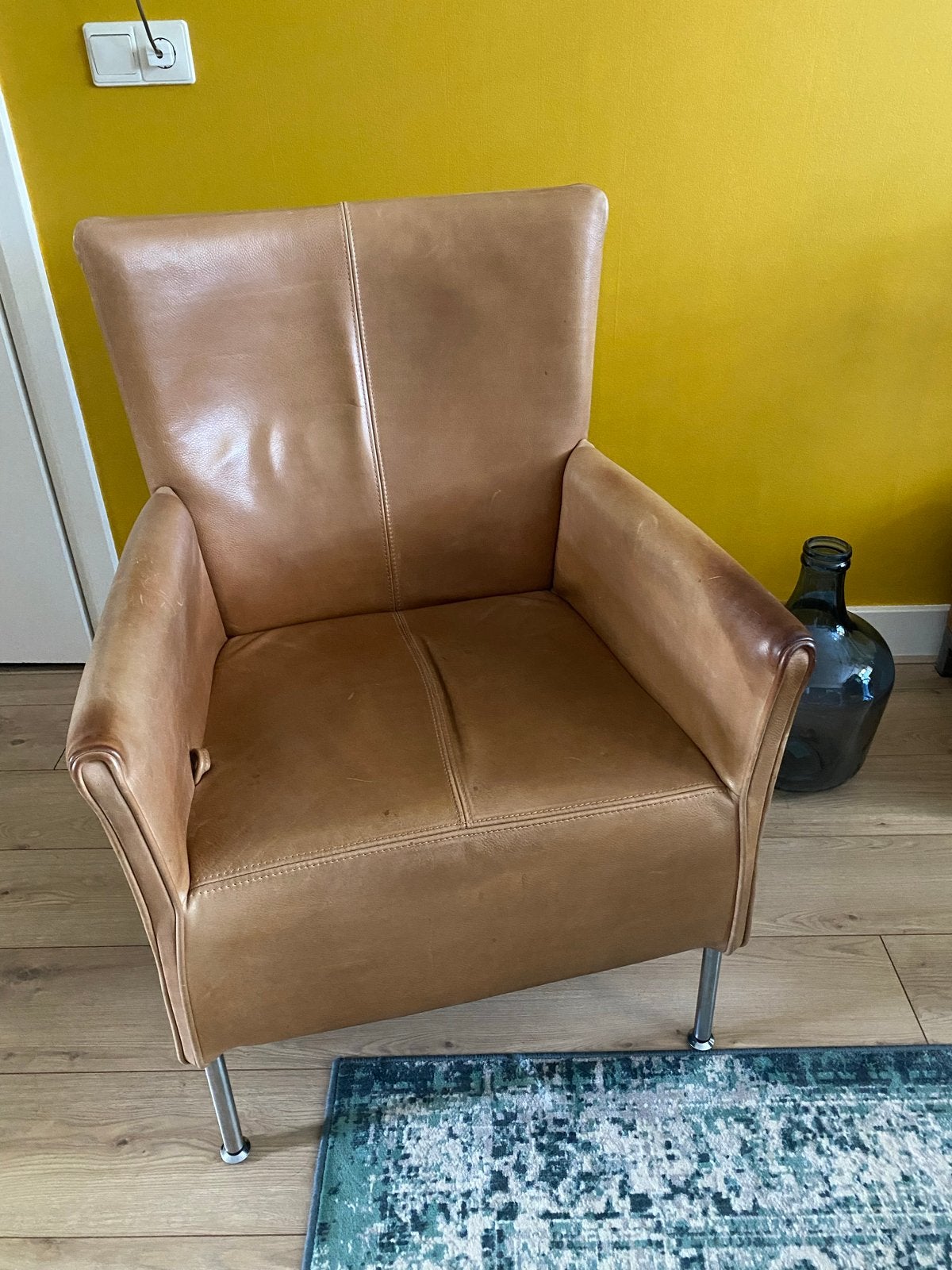 Stijlvolle leren stoel, Huis en Inrichting, Ophalen, Gebruikt, 50 tot 75 cm, Leer