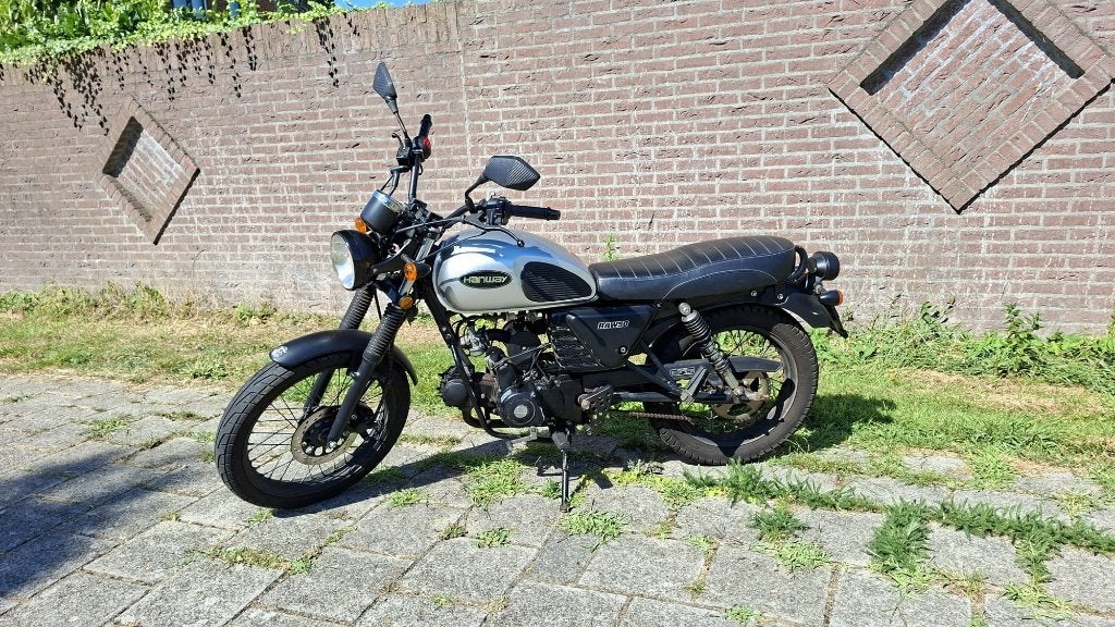 Mooie schakelbrommer Hanway Raw 50., Ophalen, Maximaal 45 km/u, Hanway Raw 50, Zo goed als nieuw