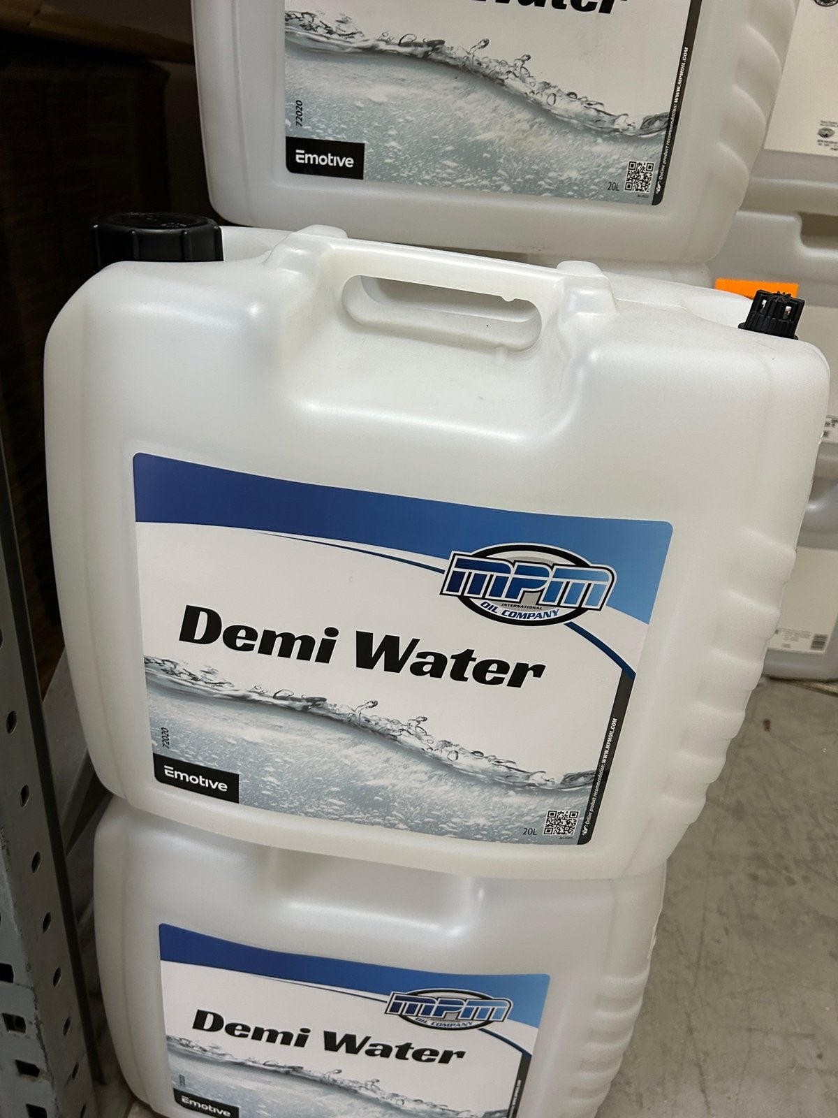 20 liter jerrycans kunstof ook geschikt voor div brandstof, Ophalen of Verzenden, Zo goed als nieuw