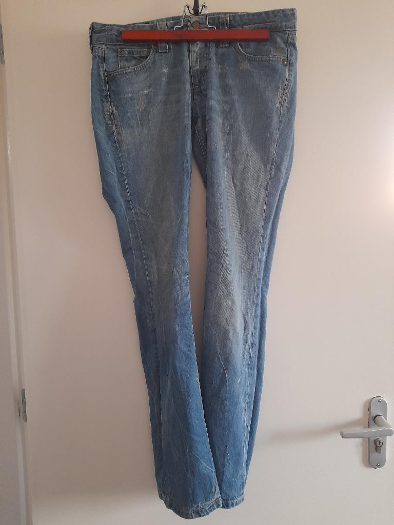 Spijkerbroek lee maddox maat w30/l33, Kleding | Dames, Spijkerbroeken en Jeans, Blauw, Ophalen of Verzenden, W30 - W32 (confectie 38/40)