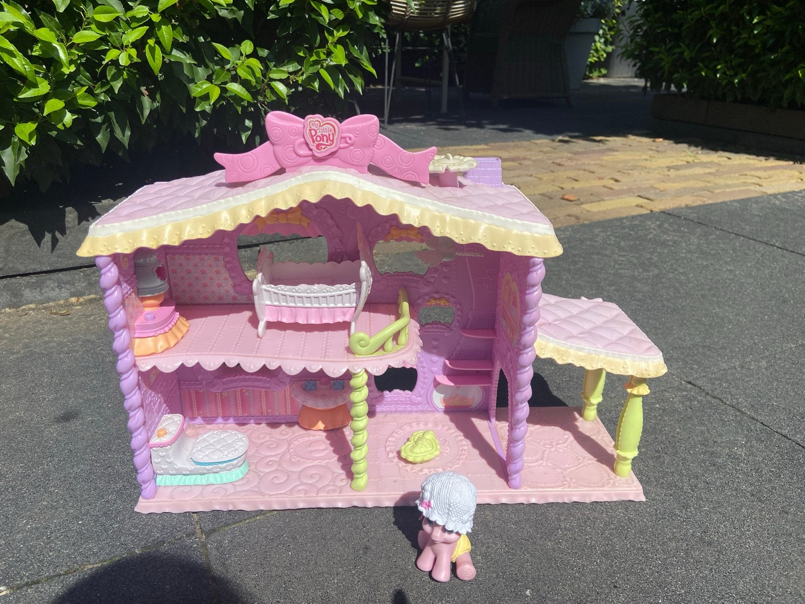 My Little Pony huis met geluid + pony en accessoires, Kinderen en Baby's, Speelgoed | My Little Pony, Ophalen, Gebruikt